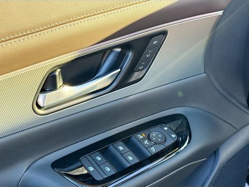 New 2026 Nissan Murano Platinum image 8