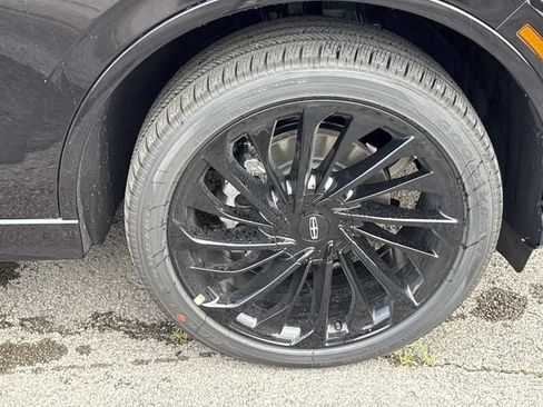 New 2026 Lincoln Aviator Reserve AWD/4WD image 9