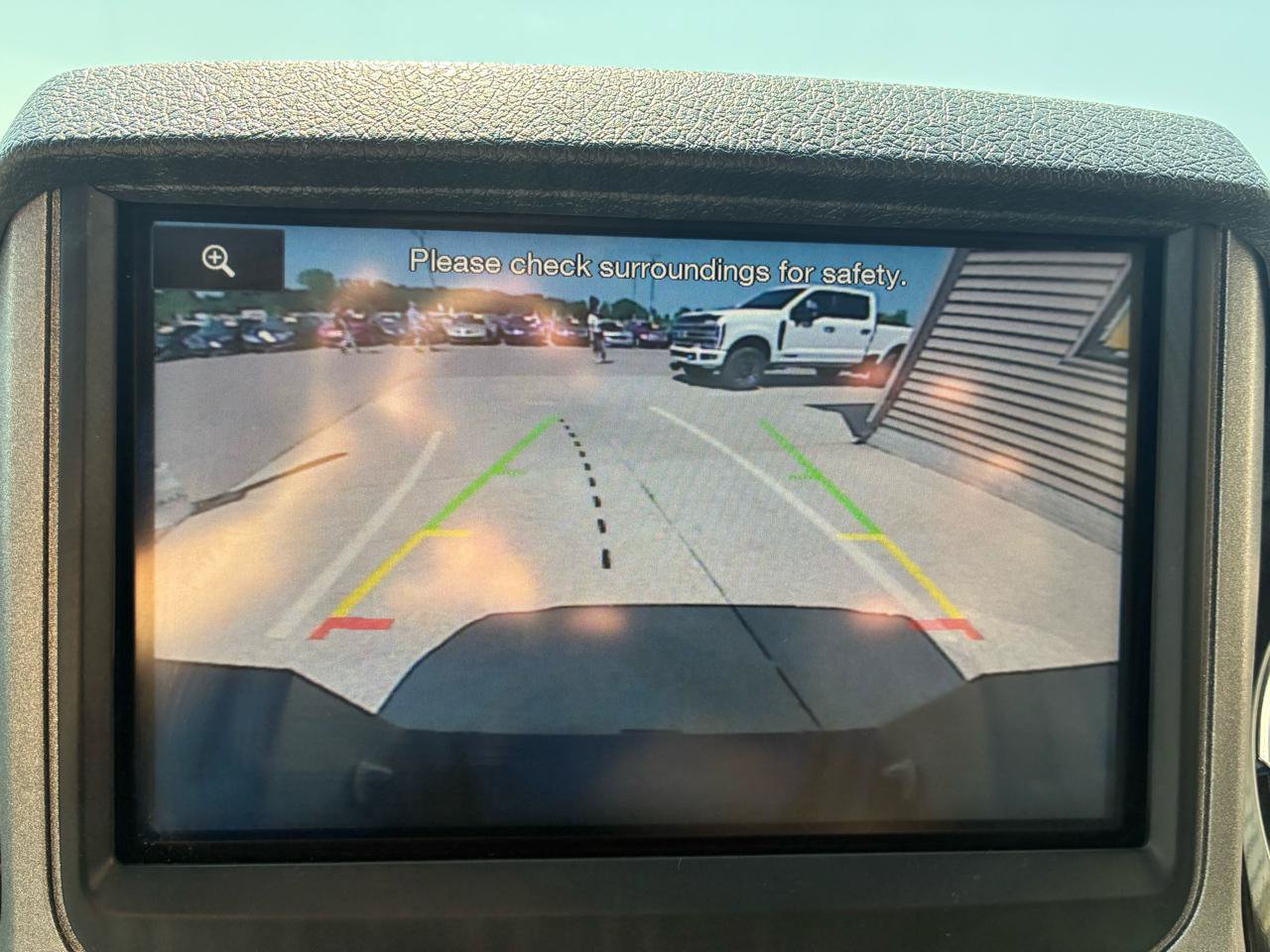 Used 2016 Ford F350 Platinum w/ Platinum Package AWD/4WD image 21