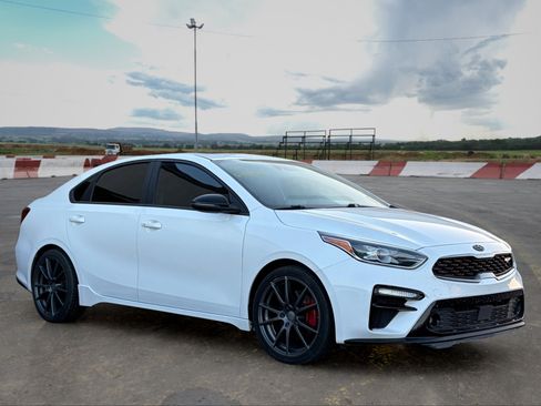 Used 2021 Kia Forte GT w/ GT2 Package FWD image 2
