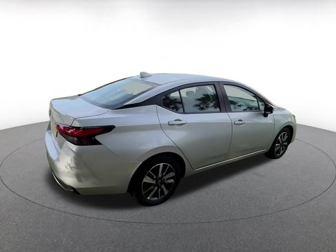 Used 2025 Nissan Versa SV FWD image 15