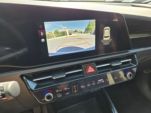 Used 2023 Kia Niro Wind FWD image 27