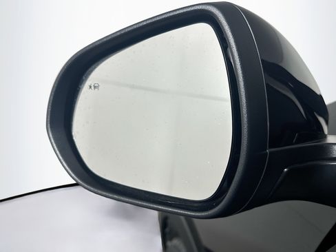 Used 2025 Buick Encore GX Preferred image 16