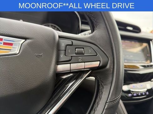 Used 2025 Cadillac XT6 Premium Luxury image 35