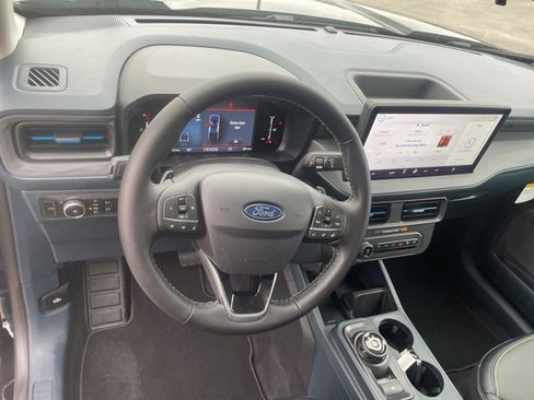 New 2026 Ford Maverick Lobo image 24