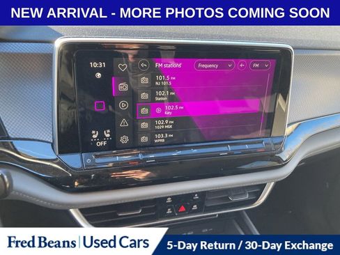 Used 2025 Volkswagen Atlas Peak Edition SE image 13