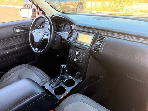 Used 2019 Ford Flex SEL w/ Equipment Group 202A FWD image 13
