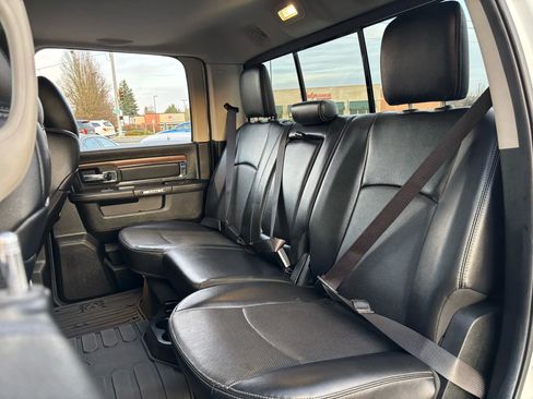 Used 2017 RAM 1500 Laramie w/ Convenience Group image 19