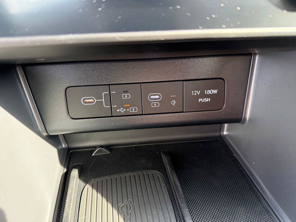 New 2026 Hyundai Sonata SEL FWD image 27