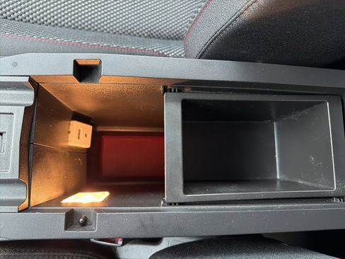 Used 2016 Chevrolet Equinox LT w/ Convenience Package image 25