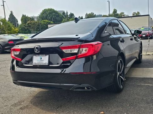 Used 2020 Honda Accord Sport image 5