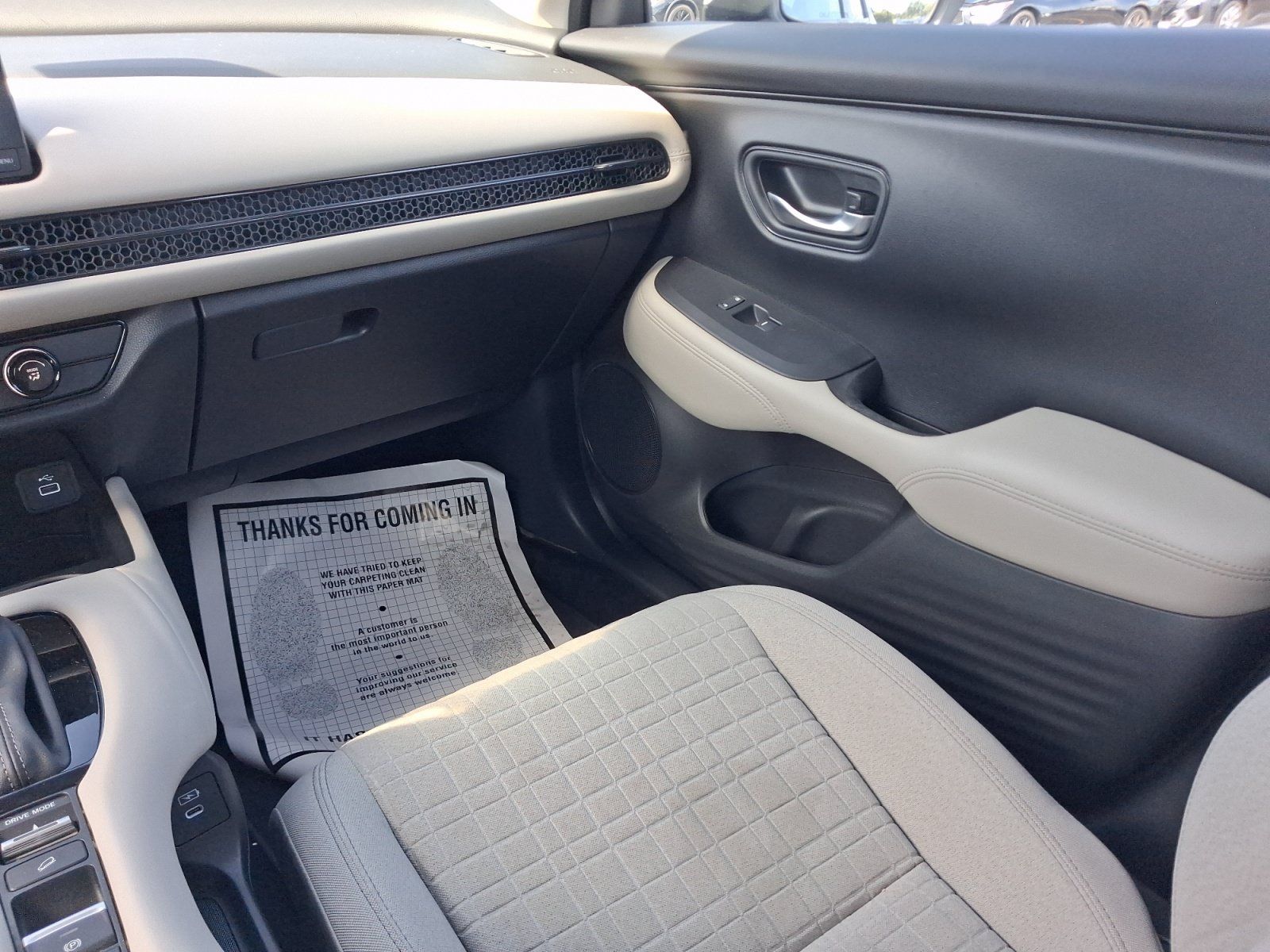 Used 2025 Honda HR-V LX image 20