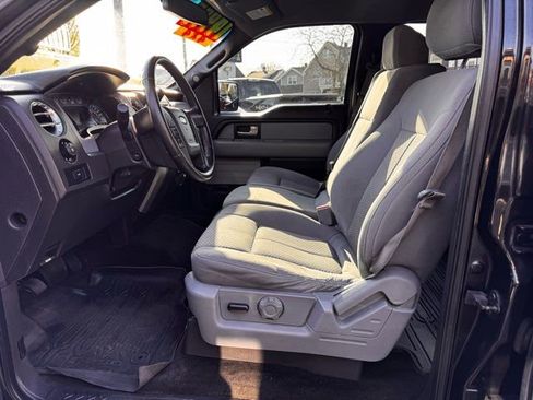 Used 2014 Ford F150 XLT w/ Equipment Group 302A Luxury AWD/4WD image 10
