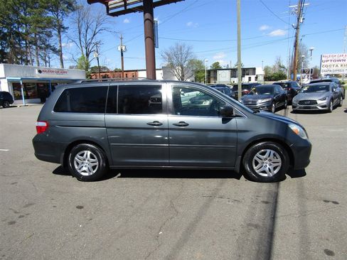 Used 2005 Honda Odyssey EX-L image 9