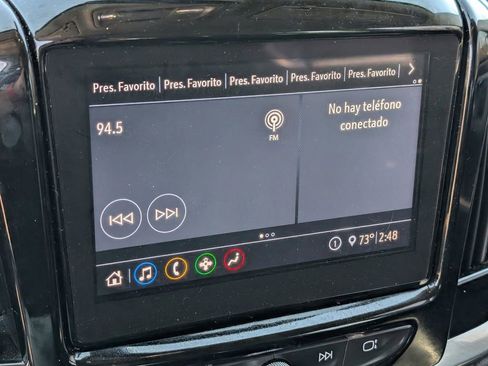 Used 2021 Chevrolet Traverse LT image 23