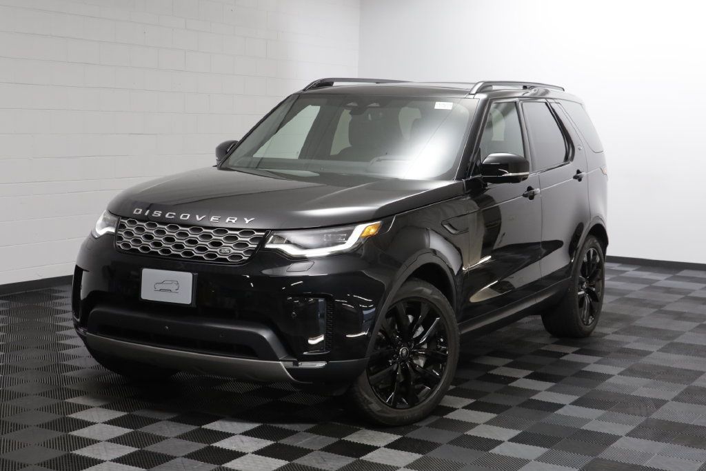 Certified 2026 Land Rover Discovery S AWD/4WD image 1