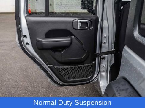 Used 2024 Jeep Wrangler Unlimited Sport AWD/4WD image 23
