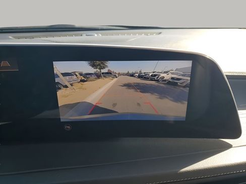 Used 2024 Cadillac XT4 Premium Luxury image 43