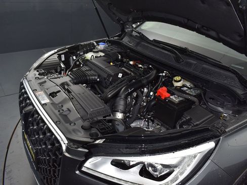 New 2025 Lincoln Corsair Reserve image 28