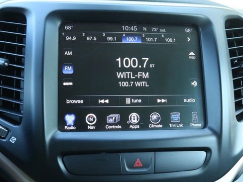 Used 2017 Jeep Cherokee Limited image 20