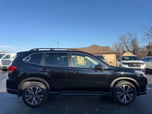 Used 2023 Subaru Forester Limited image 7