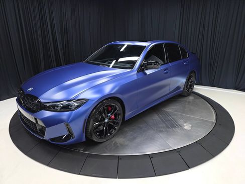 Used 2023 BMW M340i w/ Premium Package RWD image 9