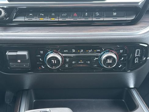 New 2026 GMC Sierra 1500 SLT w/ SLT Premium Plus Package image 32