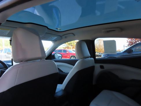 New 2025 Ford Mustang Mach-E Premium image 16