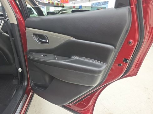 Used 2015 Nissan Murano S w/ Navigation Package AWD/4WD image 15