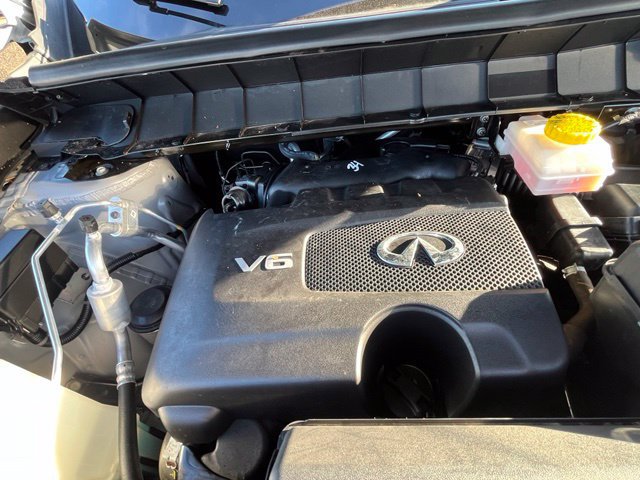 Used 2024 INFINITI QX60 Luxe w/ Cargo Package FWD image 32