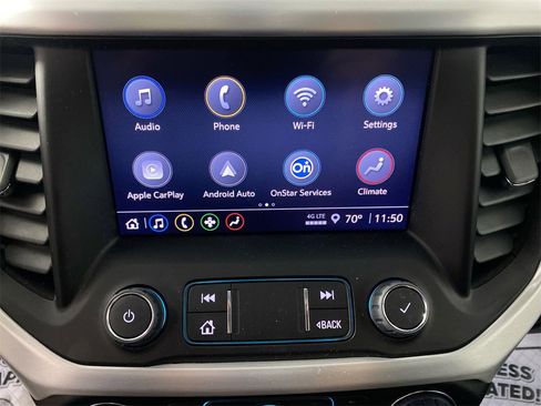 Used 2023 GMC Acadia SLE w/ Driver Convenience Package image 16