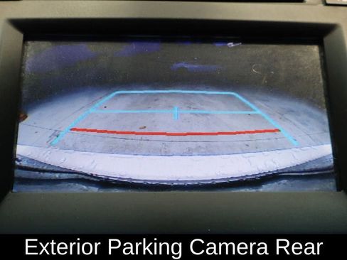 Used 2017 Toyota Camry SE image 8