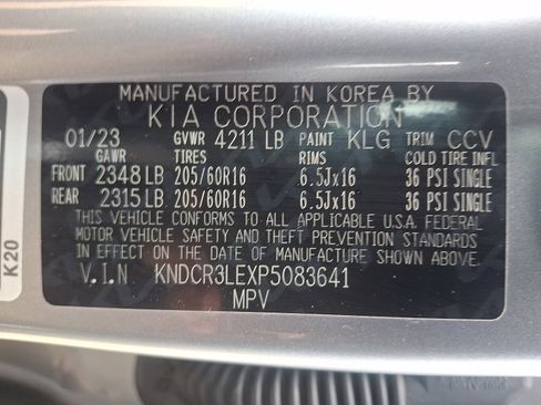 Used 2023 Kia Niro EX image 27