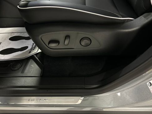 New 2026 Buick Enclave Preferred image 11