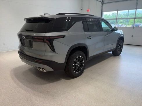 New 2027 Chevrolet Traverse Z71 w/ Driver Confidence Package AWD/4WD image 6