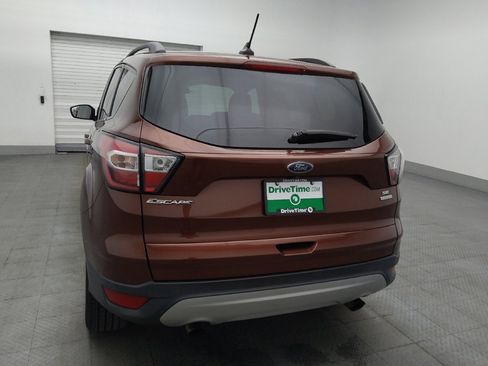 Used 2018 Ford Escape SE w/ SE Sync 3 Package FWD image 6