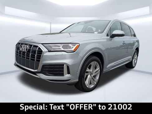 Certified 2023 Audi Q7 2.0T Premium w/ Convenience Package AWD/4WD image 7