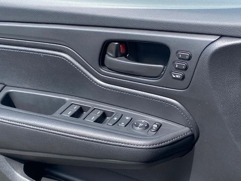 Used 2024 Honda Odyssey EX-L image 15