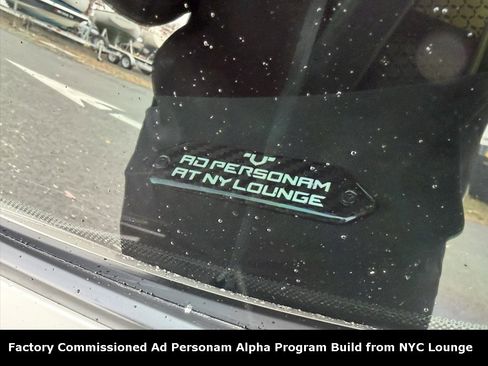 Used 2024 Lamborghini Huracan Sterrato image 23