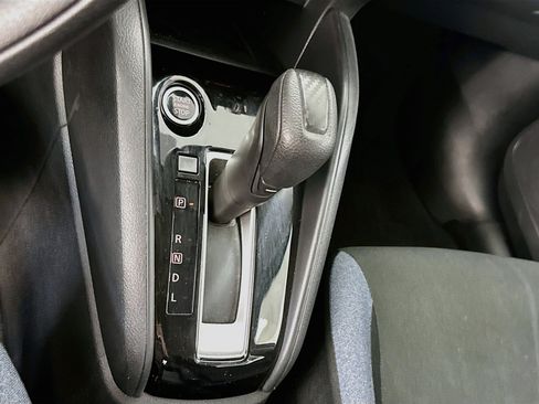 Used 2025 Nissan Versa SV FWD image 24
