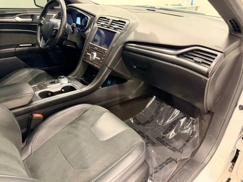 Used 2019 Ford Fusion Sport AWD/4WD image 36
