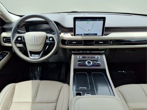 Certified 2023 Lincoln Aviator Reserve w/ Equipment Group 201A AWD/4WD image 17