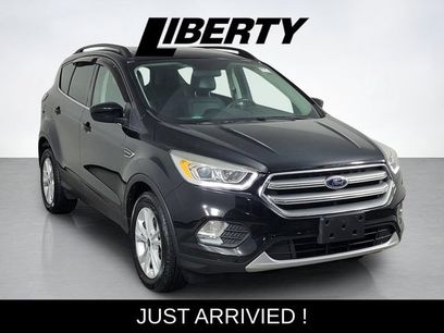 Used 2017 Ford Escape SE w/ SE Leather Comfort Package
