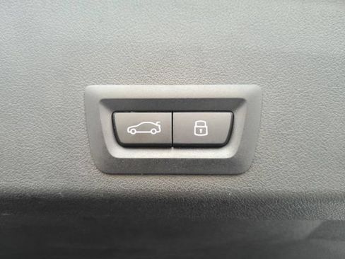 Used 2025 BMW XM AWD/4WD image 26