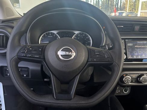 Used 2025 Nissan Kicks Play S FWD image 25
