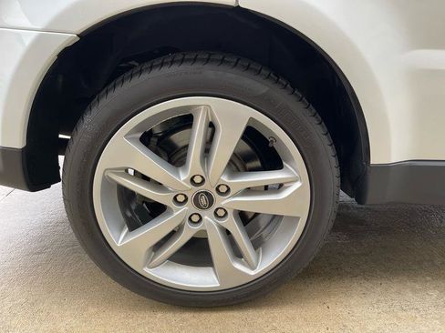 Used 2013 Land Rover Range Rover Sport HSE LUX AWD/4WD image 18