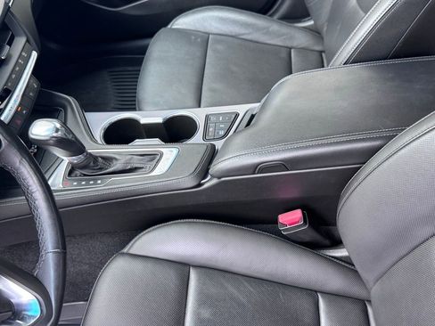 Used 2022 Cadillac CT4 Premium Luxury image 11