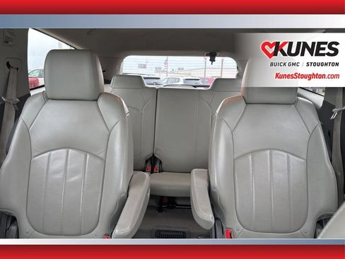 Used 2017 Chevrolet Traverse Premier AWD/4WD image 19