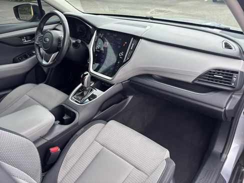 Used 2020 Subaru Outback Premium AWD/4WD image 16