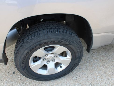 Certified 2025 RAM 1500 Tradesman AWD/4WD image 13